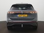 Volkswagen Tiguan 1.5 eHybrid R-Line Edition Panoramadak - 272pk uitvoering - Navigatie - 20 Inch - Trekhaak