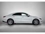 Mercedes-Benz CLA 180 Luxury Line | Keyless Go | Sfeerverlichting | Car Play | Stoelverwarming | Parkeerpakket met Camera | Inclusief 24 maanden Mercedes-Benz Certified garantie voor Europa.