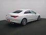 Mercedes-Benz CLA 180 Luxury Line | Keyless Go | Sfeerverlichting | Car Play | Stoelverwarming | Parkeerpakket met Camera | Inclusief 24 maanden Mercedes-Benz Certified garantie voor Europa.