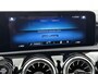 Mercedes-Benz CLA 180 Luxury Line | Keyless Go | Sfeerverlichting | Car Play | Stoelverwarming | Parkeerpakket met Camera | Inclusief 24 maanden Mercedes-Benz Certified garantie voor Europa.