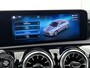 Mercedes-Benz CLA 180 Luxury Line | Keyless Go | Sfeerverlichting | Car Play | Stoelverwarming | Parkeerpakket met Camera | Inclusief 24 maanden Mercedes-Benz Certified garantie voor Europa.