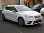 SEAT Ibiza 1.0 TSI Excellence Automatische airco, navigatie, digitaal instrumenten paneel, licht metalen velgen, parkeersensoren voor en achter, sport interieur, parelmoer lak, zwarte hemel bekleding, enz.