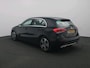 Mercedes-Benz A-klasse 160 Business Solution Luxury Ledkoplampen | Sfeerverlichting | Parkeerpakket met achteruitrijcamera | Stoelverwarming | Lederlook ARTICO. Inclusief 24 maanden Mercedes-Benz Certified garantie voor Europa.