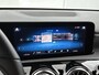 Mercedes-Benz A-klasse 160 Business Solution Luxury Ledkoplampen | Sfeerverlichting | Parkeerpakket met achteruitrijcamera | Stoelverwarming | Lederlook ARTICO. Inclusief 24 maanden Mercedes-Benz Certified garantie voor Europa.