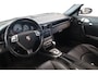 Porsche 911 3.8 Carrera 4S 355PK Navigatie 19LMV Volleder interieur met memorie Bose Installatie.