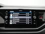 Volkswagen Polo 1.0 TSI Life Automaat - Navigatie - Stoelverwarming - Pdc