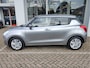 Suzuki Swift 1.2 SELECT SMART HYBRID Navi | Stoelverwarming | Garantie tot 2029!