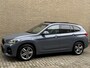 BMW X1 xDrive25e M-Sport | Panoramadak | Sportstoelen | Navigatie | Stoelverwarming | Elektrische achterklep | Apple Carplay / Android Auto | LED | DAB | PDC v+a | Sfeerverlichting | Cruise Control | Volledig dealeronderhouden