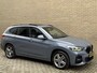 BMW X1 xDrive25e M-Sport | Panoramadak | Sportstoelen | Navigatie | Stoelverwarming | Elektrische achterklep | Apple Carplay / Android Auto | LED | DAB | PDC v+a | Sfeerverlichting | Cruise Control | Volledig dealeronderhouden