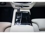 Volvo V60 T6 Plug-in hybrid AWD Ultra Bright | Adaptieve Cruise Control | Dodehoek Detectie | 360 Camera | Adaptieve Koplampen | Head-Up Display | Leder Blond | Elektr. Stoelen | Stoel+Stuurverwarming