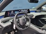 Peugeot 3008 1.2 HYBRID 145pk e-DCS6 GT | Stoel-/Stuurverwarming | Climate Control | Alcantara Bekleding | Elek. Achterklep | Afn. Trekhaak | Apple Carplay |