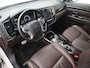 Mitsubishi Outlander 2.0 PHEV Instyle AUTOMAAT / XENON / LEDER / STOELVERW / TREKHAAK / ROCKFORD FOSGATE / 360GR CAMERA / NL-AUTO