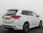 Mitsubishi Outlander 2.0 PHEV Instyle AUTOMAAT / XENON / LEDER / STOELVERW / TREKHAAK / ROCKFORD FOSGATE / 360GR CAMERA / NL-AUTO