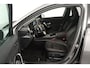 Mercedes-Benz A-klasse 250 e Premium Plus (STOELVERWARMING, SFEERVERLICHTING, CAMERA, NAVIGATIE, CRUISE CONTROL)