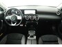 Mercedes-Benz A-klasse 250 e Premium Plus (STOELVERWARMING, SFEERVERLICHTING, CAMERA, NAVIGATIE, CRUISE CONTROL)