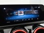 Mercedes-Benz A-klasse 180 Ledkoplampen | Achteruitrijcamera | Navigatiesysteem met harde schijf | Apple CarPlay. Inclusief 24 maanden Mercedes-Benz Certified garantie voor Europa.