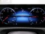 Mercedes-Benz A-klasse 180 Ledkoplampen | Achteruitrijcamera | Navigatiesysteem met harde schijf | Apple CarPlay. Inclusief 24 maanden Mercedes-Benz Certified garantie voor Europa.