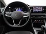 Volkswagen Polo 1.0 TSI Life Edition 95 PK | Navigatie | Apple Carplay | Climate control | Getinte ruiten | Camera | Parkeersensoren achter | Lichtmetalen velgen |