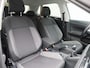 Volkswagen Polo 1.0 TSI Life Edition 95 PK | Navigatie | Apple Carplay | Climate control | Getinte ruiten | Camera | Parkeersensoren achter | Lichtmetalen velgen |