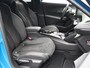 Peugeot e-2008 EV GT 50 kWh | Accutest 99% | Stoelen met alcantara bekleding en stoelverwarming | Adaptieve cruise control | 18 inch velgen