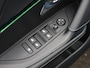 Peugeot e-2008 EV GT 50 kWh | Accutest 99% | Stoelen met alcantara bekleding en stoelverwarming | Adaptieve cruise control | 18 inch velgen