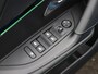 Peugeot e-2008 EV GT 50 kWh | Accutest 99% | Stoelen met alcantara bekleding en stoelverwarming | Adaptieve cruise control | 18 inch velgen