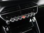 Peugeot e-2008 EV GT 50 kWh | Accutest 99% | Stoelen met alcantara bekleding en stoelverwarming | Adaptieve cruise control | 18 inch velgen