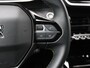 Peugeot e-2008 EV GT 50 kWh | Accutest 99% | Stoelen met alcantara bekleding en stoelverwarming | Adaptieve cruise control | 18 inch velgen