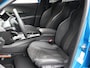 Peugeot e-2008 EV GT 50 kWh | Accutest 99% | Stoelen met alcantara bekleding en stoelverwarming | Adaptieve cruise control | 18 inch velgen