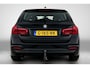 BMW 3-Serie Touring 318i High Executive Automaat (CAMERA, SPORTSTOELEN, TREKHAAK AFNEEMBAAR, STOELVERWARMING, DEALER ONDERHOUDEN)