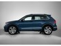 Volkswagen Tiguan 1.4 TSI eHybrid R-Line Business+ 245 PK | Trekhaak | Dealeronderhouden | Navigatie | Achteruitrijcamera | Achterklep Elektrisch | Climatronic ( 3 zones ) | 19 Inch Velgen | Black Style | Parkeersensoren