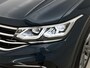 Volkswagen Tiguan 1.4 TSI eHybrid R-Line Business+ 245 PK | Trekhaak | Dealeronderhouden | Navigatie | Achteruitrijcamera | Achterklep Elektrisch | Climatronic ( 3 zones ) | 19 Inch Velgen | Black Style | Parkeersensoren