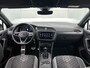 Volkswagen Tiguan 1.4 TSI eHybrid R-Line Business+ 245 PK | Trekhaak | Dealeronderhouden | Navigatie | Achteruitrijcamera | Achterklep Elektrisch | Climatronic ( 3 zones ) | 19 Inch Velgen | Black Style | Parkeersensoren