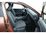 Lexus LBX Business Line 2WD | Keyless Entry | Automatisch inklapbare buitenspiegels | Stoelverwarming