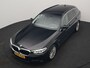 BMW 5-Serie Touring 520e Business Edition Plus PHEV 204pk Dealer O.H. | Head Up | Camera | Lederen Comfortstoelen Memory & Ventilatie | Apple Carplay | Blis | Virtual | Stoelverwarming | Navigatie | DAB | Plug In Hybrid |