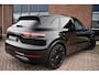 Porsche Cayenne 3.0 Pano Chrono+Sport Trekh Luchtv 21inch BOSE Sfeer
