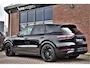 Porsche Cayenne 3.0 Pano Chrono+Sport Trekh Luchtv 21inch BOSE Sfeer