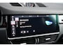 Porsche Cayenne 3.0 Pano Chrono+Sport Trekh Luchtv 21inch BOSE Sfeer