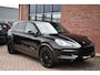 Porsche Cayenne 3.0 Pano Chrono+Sport Trekh Luchtv 21inch BOSE Sfeer