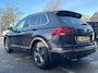 Volkswagen Tiguan 1.5 TSI ACT Highline | NL-AUTO! | ADAPTIVE CRUISE | PANODAK | PARK SENS V+A | NAVI | LANE ASSIST | ALL SEASON | 18" LMV