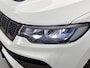 Jeep Compass 4xe Plug-in Hybrid Electric Upland 240pk Automaat | Navigatie | Adaptieve Cruise Control | 18"LMV | LED | Keyless Entry/Start | Camera | Apple Carplay/Android Auto |