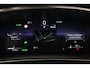 Toyota Corolla Hybrid 200 Executive | Panoramadak | Dodehoek detectie | Head-up display | JBL | Stoelverwarming | Navigatie | Apple Carplay / Android Auto | 18 inch