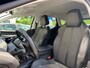 Peugeot 3008 1.6 HYbrid 225 Allure Airco | AppleCarplay/ Android Auto | Camera | Cruise Control | Trekhaak! | Blindspot | Keyless | LED | PDC V&A |