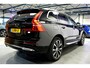 Volvo XC60 2.0 T6 AWD 293kW/399pk Aut8 Ultimate Bright PANORAMADAK + HARMAN/KARDON + PILOT ASSIST + EL.TREKHAAK + GOOGLE MAPS&SERVICES + 360 CAMERA + KEYLESS ENTRY&GO + LANE ASSIST + MATRIX LED + STOEL-&STUURVERWARMING + PARKSENSOREN V&A + 20" LM-VELGEN!!