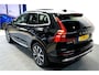 Volvo XC60 2.0 T6 AWD 293kW/399pk Aut8 Ultimate Bright PANORAMADAK + HARMAN/KARDON + PILOT ASSIST + EL.TREKHAAK + GOOGLE MAPS&SERVICES + 360 CAMERA + KEYLESS ENTRY&GO + LANE ASSIST + MATRIX LED + STOEL-&STUURVERWARMING + PARKSENSOREN V&A + 20" LM-VELGEN!!