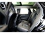 Volvo XC60 2.0 T6 AWD 293kW/399pk Aut8 Ultimate Bright PANORAMADAK + HARMAN/KARDON + PILOT ASSIST + EL.TREKHAAK + GOOGLE MAPS&SERVICES + 360 CAMERA + KEYLESS ENTRY&GO + LANE ASSIST + MATRIX LED + STOEL-&STUURVERWARMING + PARKSENSOREN V&A + 20" LM-VELGEN!!