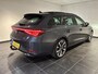 SEAT Leon Sportstourer 1.5 eTSI FR Launch Edition | Panoramadak | Trekhaak | Navigatie | All-season banden |