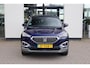 SEAT Tarraco 1.5 TSI Xcellence 7p. 7 zits panoramadak wegklapbare trekhaak 20" LMV  camera chrome dakrailing multifunctioneel lederen stuurwiel stoelverwarming keyless go & entry privacy glas spiegels elektrich inklapbaar virtual cockpit navigatie ACC adaptieve cruise control elektrische achterklep side assist 4 x stoelverwarming digital cockpit pro easy open achterklep achteruitrijcamera