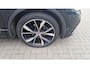 Volkswagen Tiguan 1.5 TSI R-Line Business+ High-end geluidsysteem, 20 Inch wielen, panoramadak, navigatie, electrische achterklep, stuurwielverwarming, stoelverwarming, dode hoekdetectie, carplay, Parkassist,