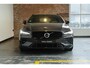 Volvo V60 T6 Plug-in hybrid AWD Plus Dark | Trekhaak | 360 graden camera | Verwarmbare voorstoelen, achterbank en stuurwiel | Premium audio by Harman Kardon | Adaptieve cruise control | Verwarmbare achterbank | Apple carplay/Android auto